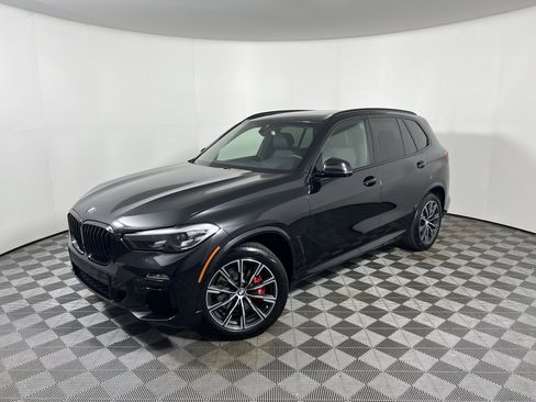Used 2021 BMW X5 xDrive40i w/ M Sport Package AWD/4WD image 1