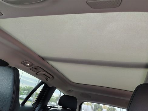 New 2026 Volvo V60 B5 Cross Country Plus w/ Protection Package Premier image 29