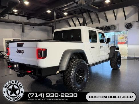 Used 2021 Jeep Gladiator Rubicon AWD/4WD image 32
