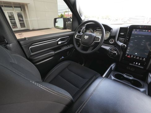 Used 2025 RAM 1500 Big Horn AWD/4WD image 44