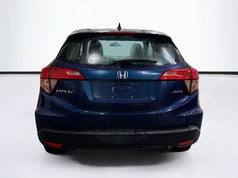 Used 2016 Honda HR-V LX image 7