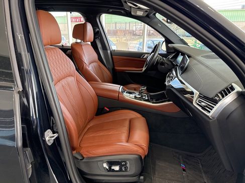 Used 2023 BMW X5 M50i w/ Executive Package image 50