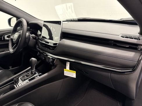 New 2026 Jeep Compass Latitude AWD/4WD image 15