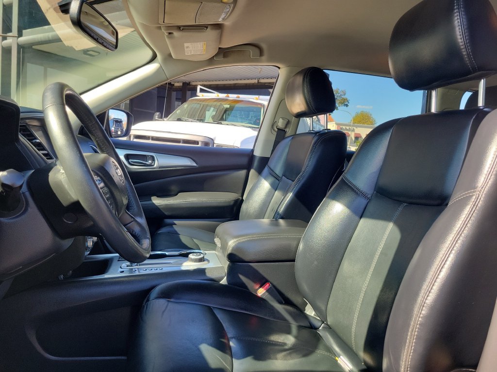 Used 2017 Nissan Pathfinder SL AWD/4WD image 20