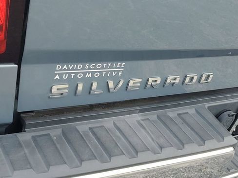 Used 2016 Chevrolet Silverado 1500 LT RWD image 24