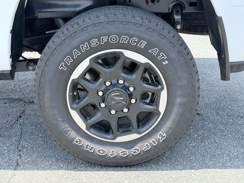Used 2026 RAM 2500 Laramie AWD/4WD image 35