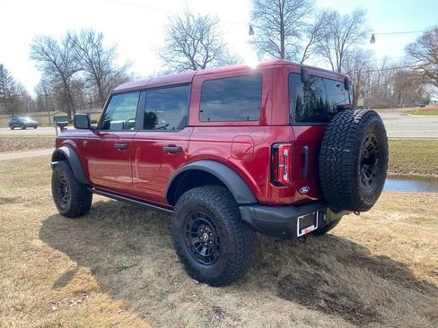 New 2026 Ford Bronco Badlands AWD/4WD image 3