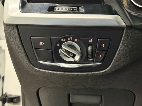 Used 2019 BMW X3 xDrive30i w/ Convenience Package AWD/4WD image 12