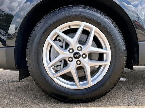 Used 2024 Ford Edge SEL image 35