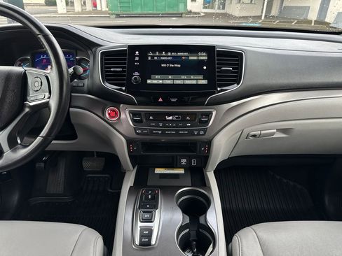 Used 2021 Honda Pilot Special Edition image 16