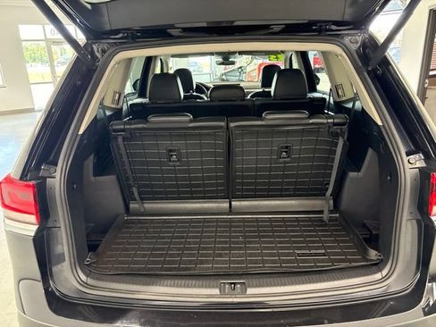 Used 2023 Volkswagen Atlas SEL AWD/4WD image 11