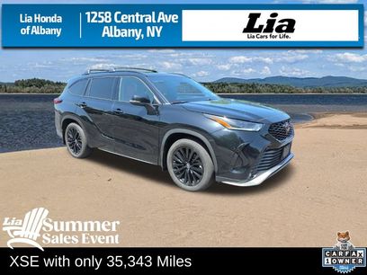 Used 2023 Toyota Highlander XSE