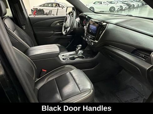 Used 2023 Chevrolet Traverse Premier w/ Redline Edition AWD/4WD image 9