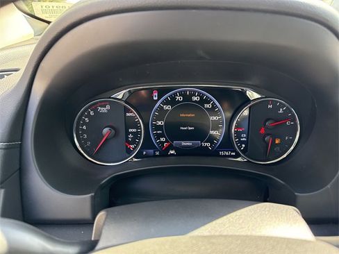 Used 2024 GMC Terrain Denali w/ Denali Premium Package image 15