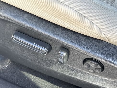 Certified 2019 Honda CR-V EX image 25