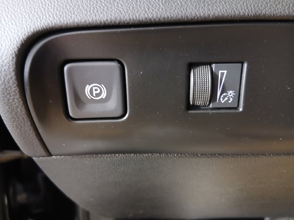 Certified 2023 Buick Enclave Essence w/ Experience Buick Package AWD/4WD image 30