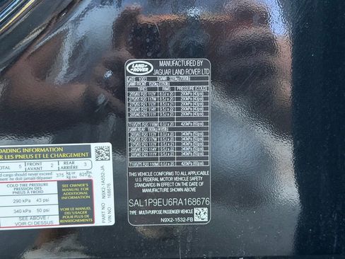 Used 2024 Land Rover Range Rover Sport SE image 50