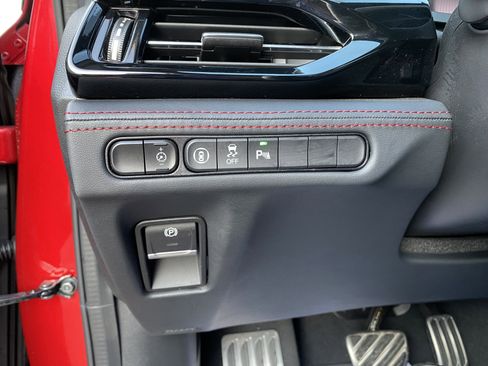 Used 2022 Acura MDX A-Spec image 18