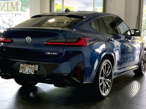 Certified 2022 BMW X4 M40i w/ Premium Package image 11