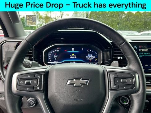 Used 2024 Chevrolet Silverado 1500 LT Trail Boss w/ Convenience Package II AWD/4WD image 12