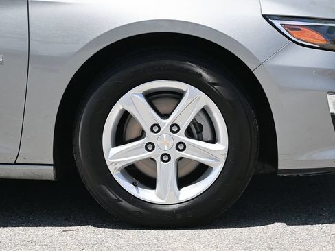 Used 2024 Chevrolet Malibu LT FWD image 11