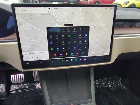 Used 2021 Tesla Model S Plaid image 26