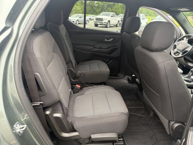 Used 2023 Chevrolet Traverse LT w/ LPO, Floor Liner Package AWD/4WD image 28
