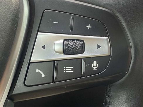 Used 2019 BMW X5 xDrive40i w/ Premium Package 2 image 16