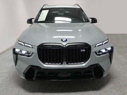 Certified 2026 BMW X7 M60i AWD/4WD image 2