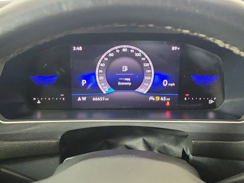Used 2023 Volkswagen Tiguan SE FWD image 17