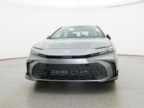 New 2026 Toyota Camry SE image 32