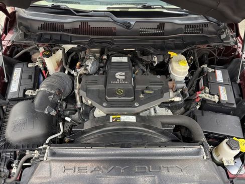 Used 2018 RAM 3500 Laramie Longhorn image 10