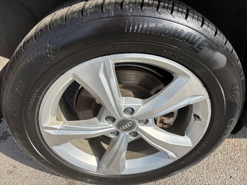 Used 2020 Audi Q5 2.0T Premium Plus w/ Premium Plus Package image 12