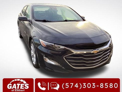 Used 2024 Chevrolet Malibu LT image 1