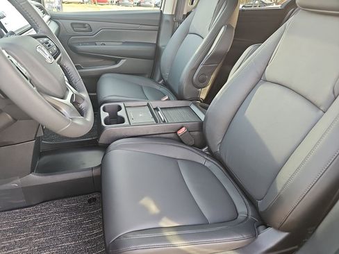 New 2026 Honda Odyssey EX-L image 16