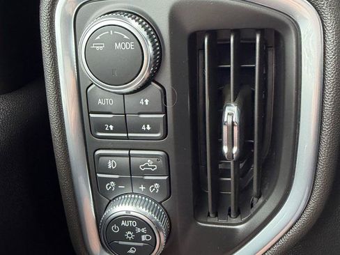 Used 2023 GMC Sierra 3500 AT4 w/ Gooseneck/5TH Wheel Package AWD/4WD image 17