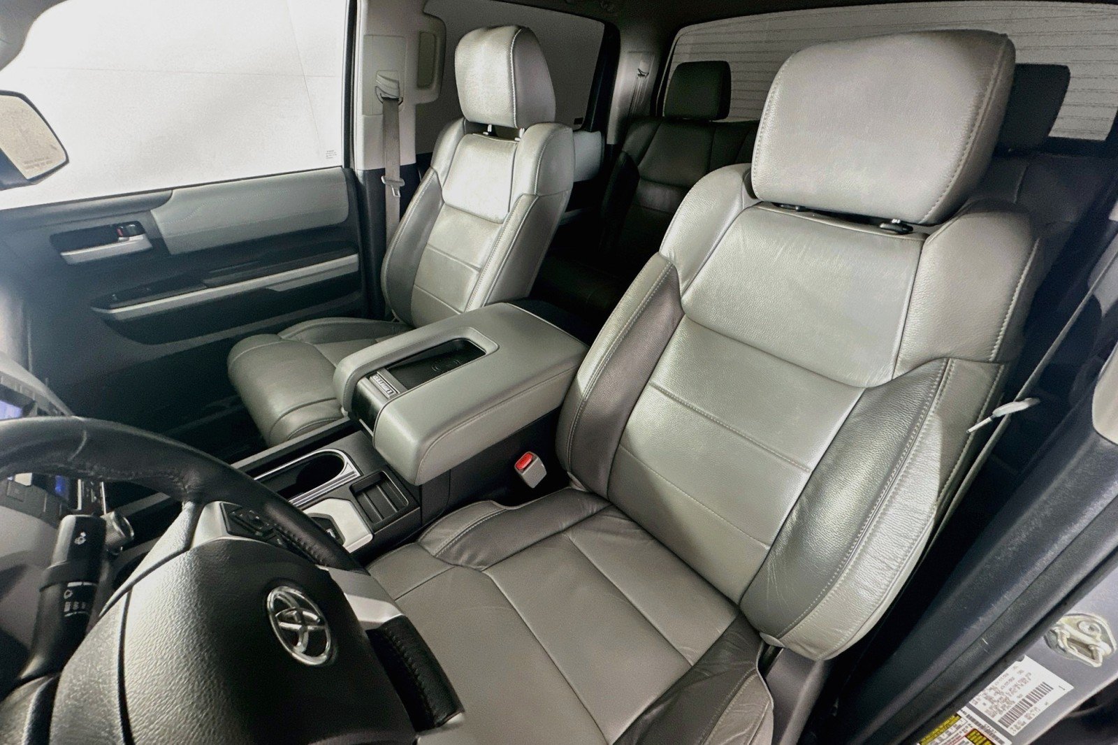 Used 2021 Toyota Tundra Limited w/ Limited Premium Package RWD image 17