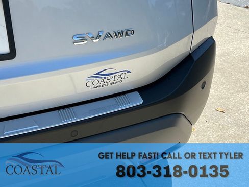 Used 2021 Nissan Rogue SV image 29