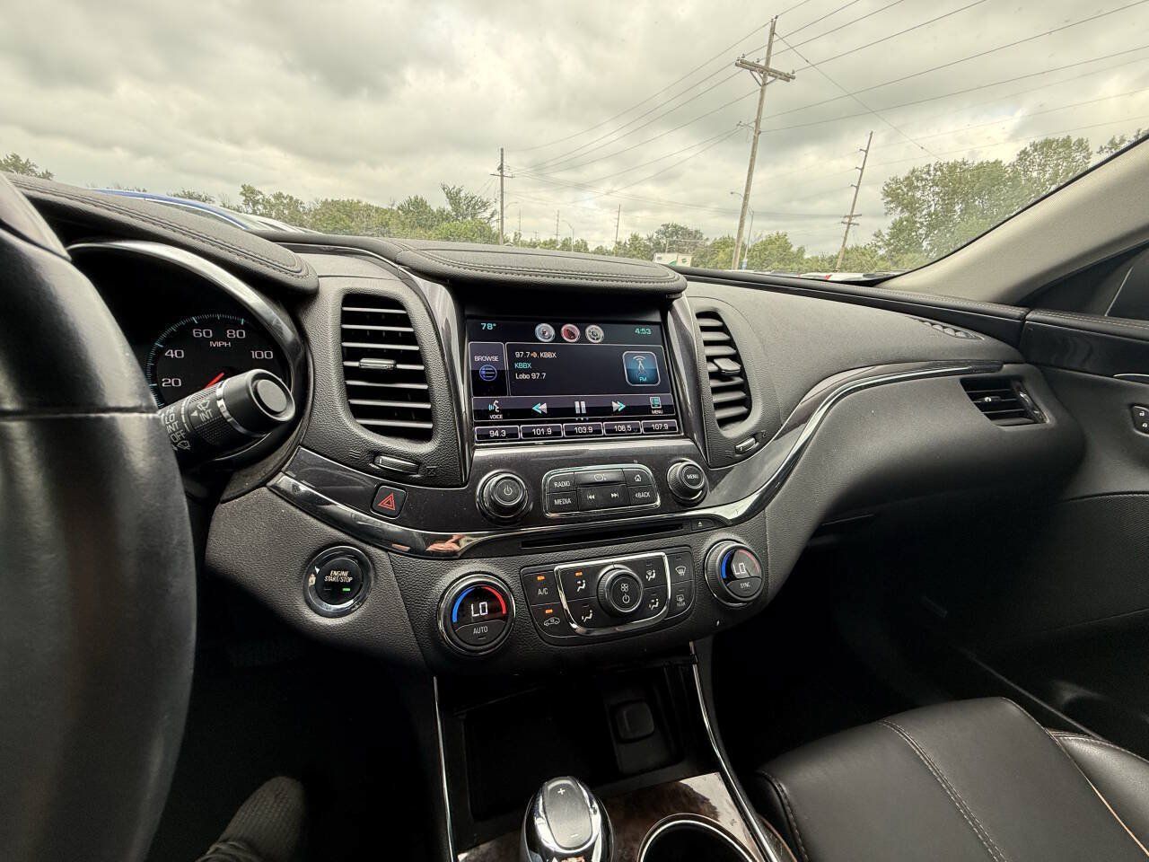 Used 2014 Chevrolet Impala LTZ FWD image 27