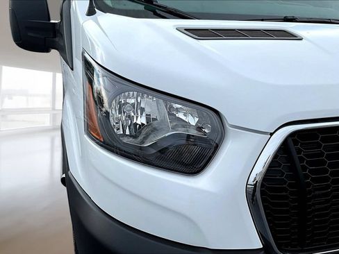 Used 2025 Ford Transit 250 Low Roof w/ Exterior Upgrade Package RWD image 26