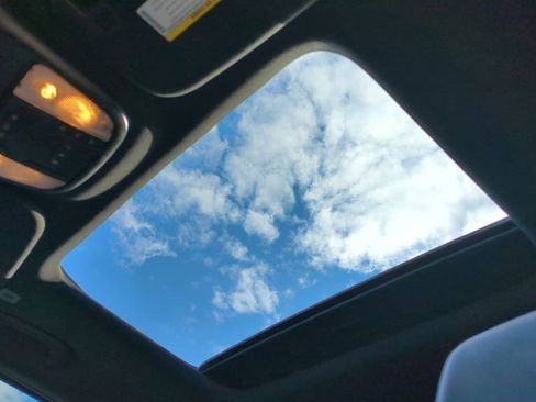 Used 2023 Dodge Durango GT image 21