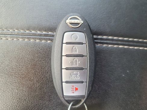 Used 2025 Nissan Altima 2.5 SV FWD image 32
