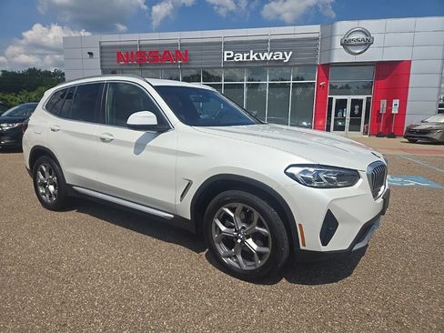 Used 2022 BMW X3 xDrive30i AWD/4WD image 1