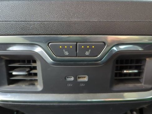 Used 2024 GMC Sierra 1500 Denali w/ Denali Reserve Package image 10