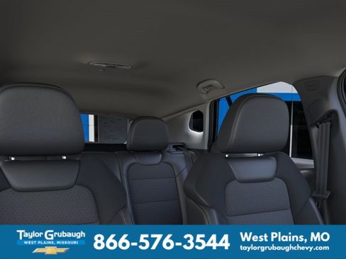 New 2026 Chevrolet Trax LT w/ Driver Confidence Package FWD image 24