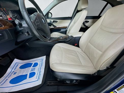 Used 2011 BMW 328i Sedan RWD image 24