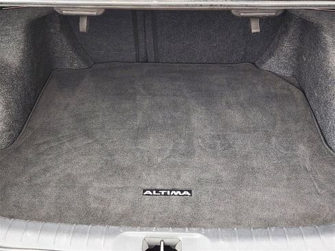 Used 2024 Nissan Altima 2.5 SV image 20