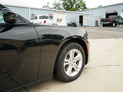 Used 2023 Dodge Charger SXT RWD image 17