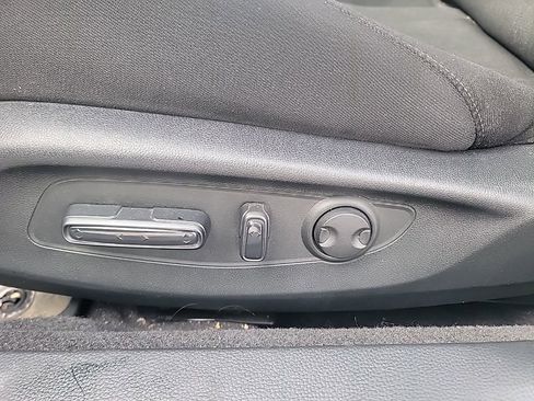 Used 2025 Honda Accord Sport image 8