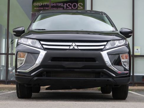 Used 2019 Mitsubishi Eclipse Cross ES image 3